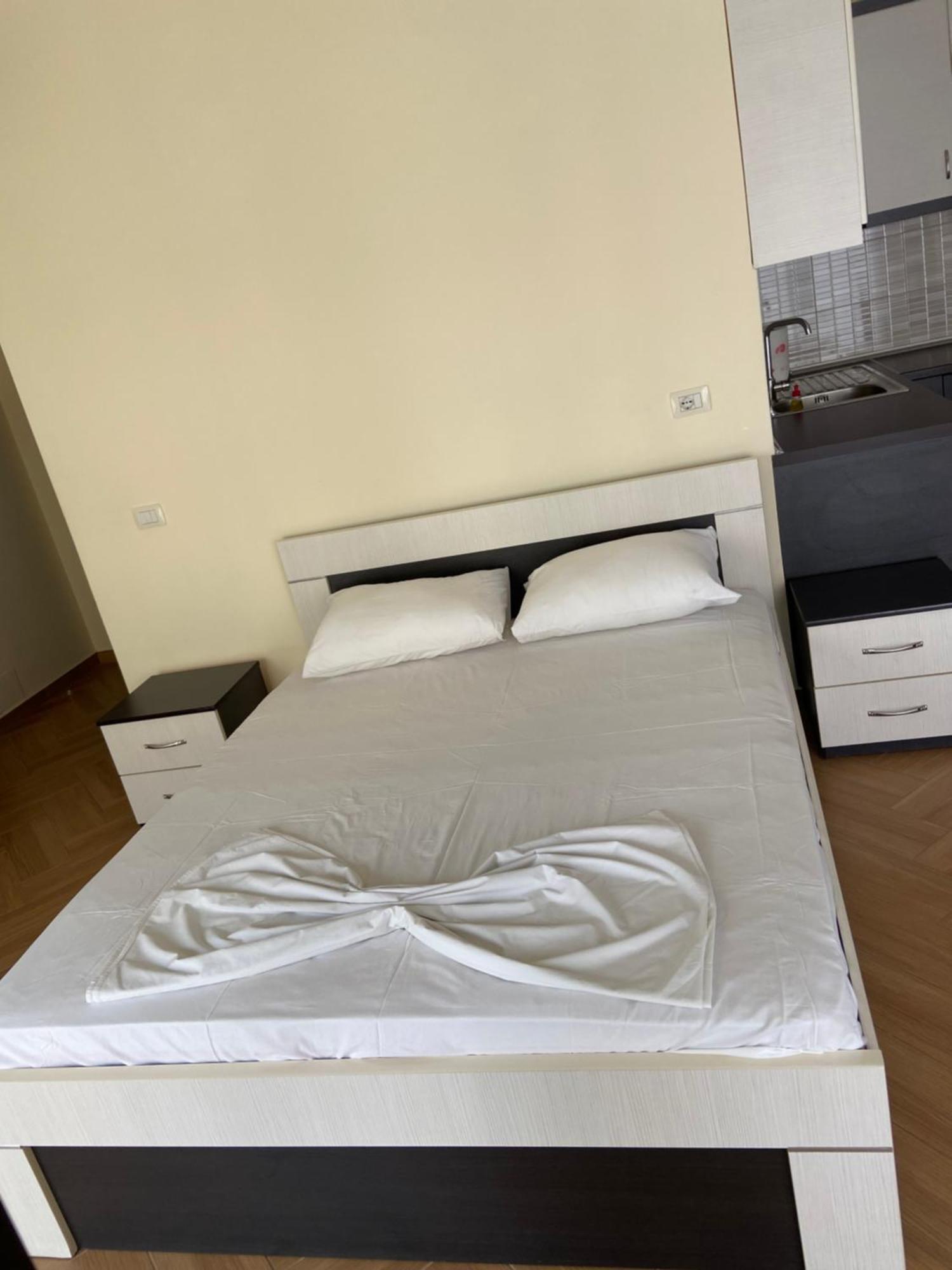 Ari Apartaments Vlorë Exterior foto