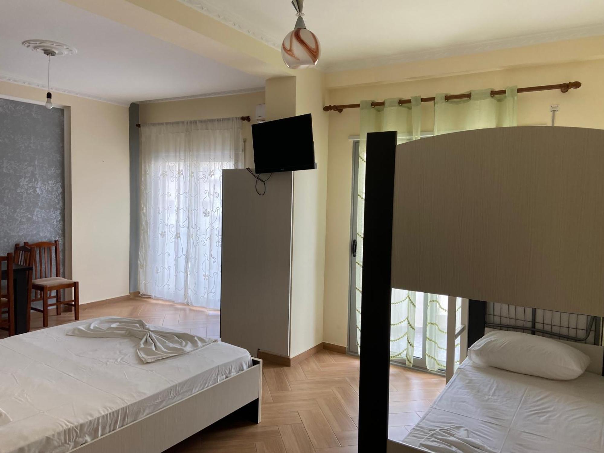 Ari Apartaments Vlorë Exterior foto